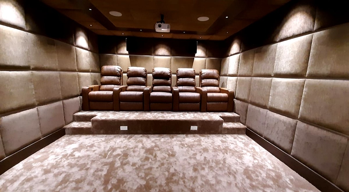 Bangalore Home Theatre Recliner Installation #2 &mdash; Sky Recliners