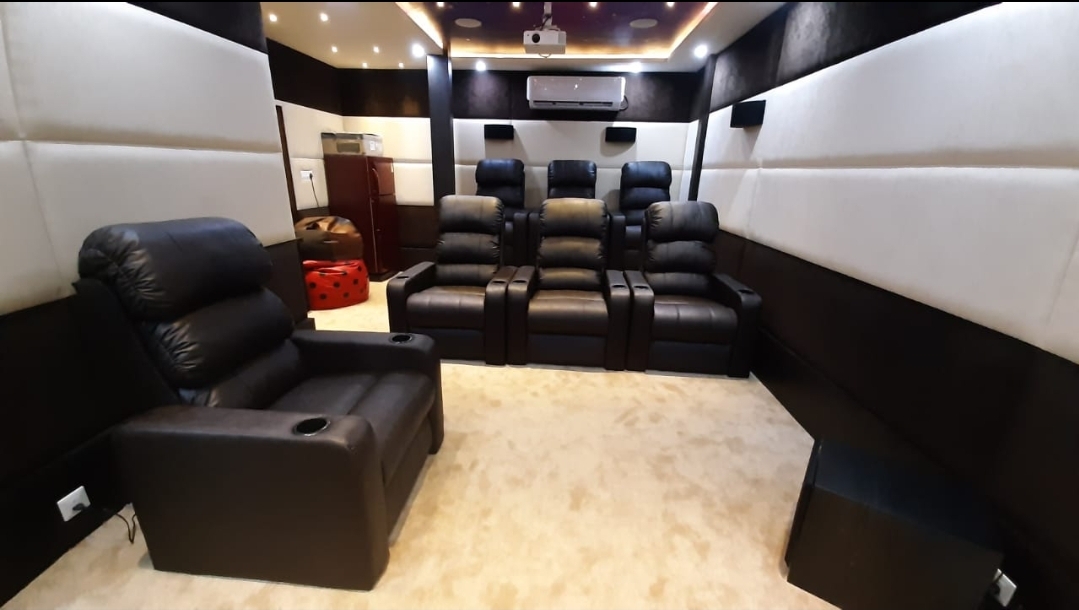 Mysore Home Theatre Recliner Installation #2 &mdash; Sky Recliners